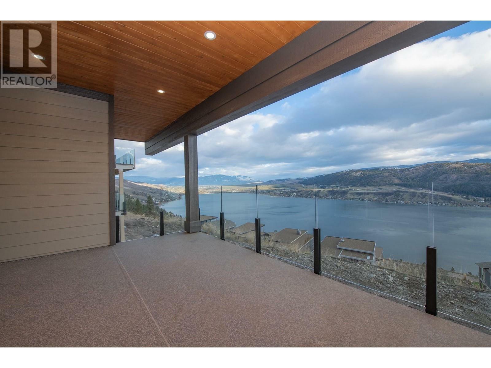 VERNON, British Columbia, V1H 2K9, CA, 4 Bedrooms Bedrooms, ,4 BathroomsBathrooms,Residential,For Sale,1838504