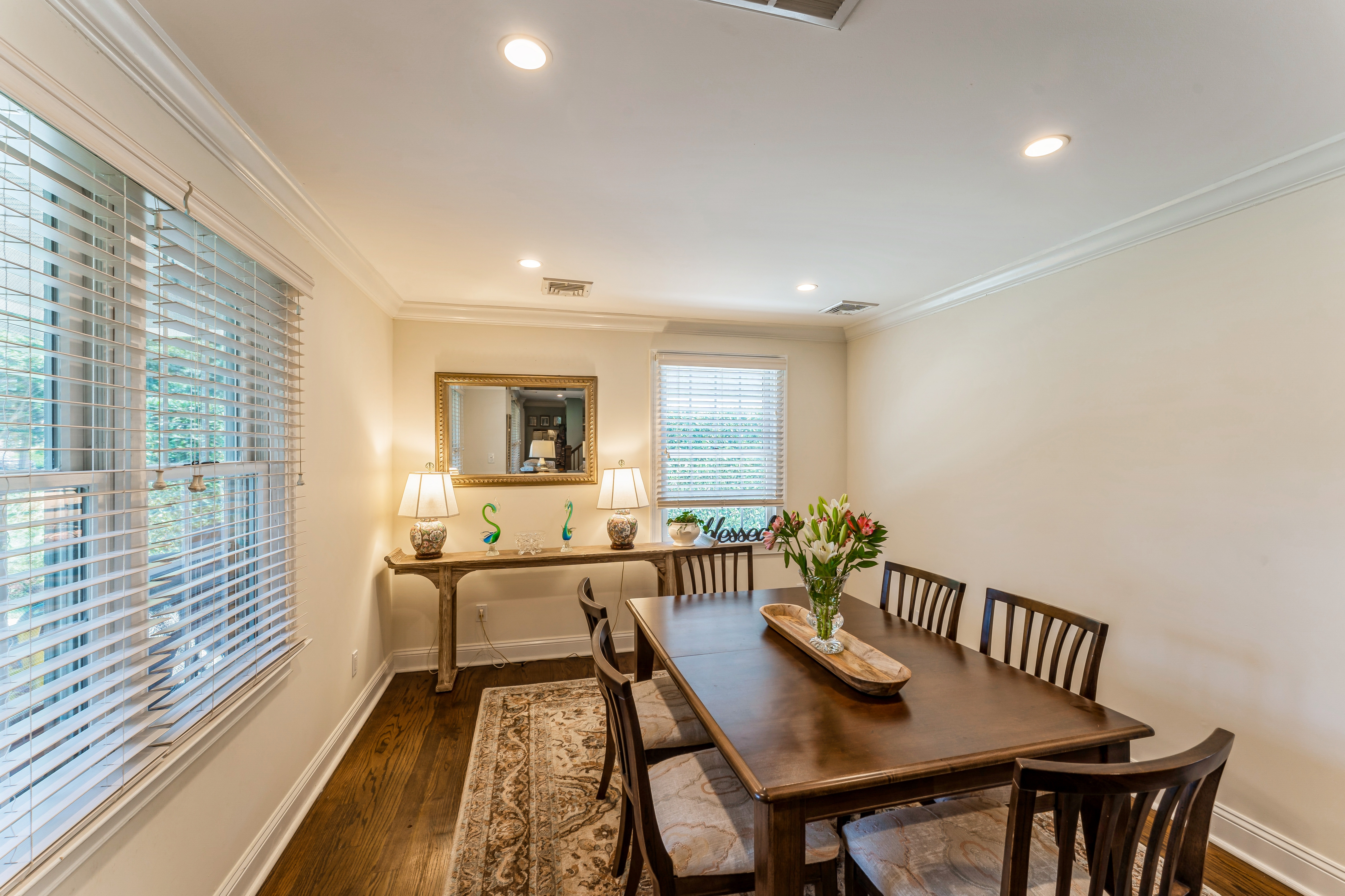 Floral Park, New York, 11001, United States, 4 Bedrooms Bedrooms, ,3 BathroomsBathrooms,Residential,For Sale,1905597