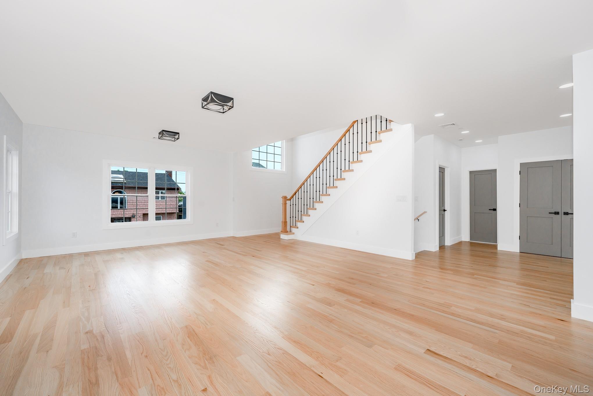 Bellmore, New York, 11710, United States, 5 Bedrooms Bedrooms, ,3 BathroomsBathrooms,Residential,For Sale,1977059