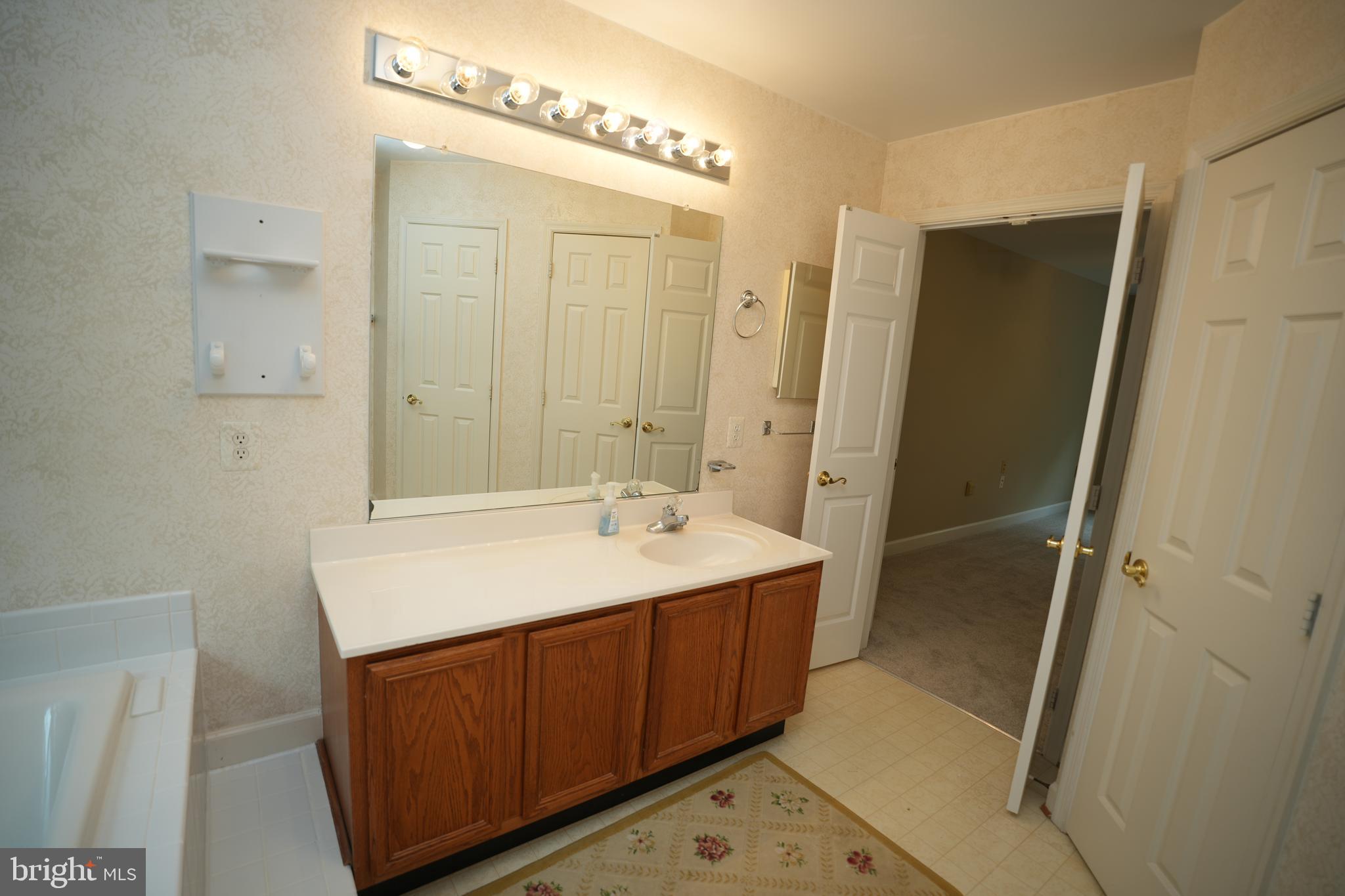 Leonardtown, Maryland, 20650, United States, 4 Bedrooms Bedrooms, ,3 BathroomsBathrooms,Residential,For Sale,1981999