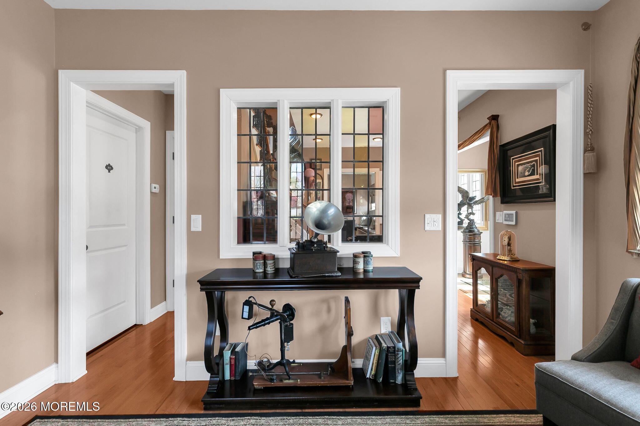 Red Bank, New Jersey, 07701, United States, ,3 BathroomsBathrooms,Residential,For Sale,2040176