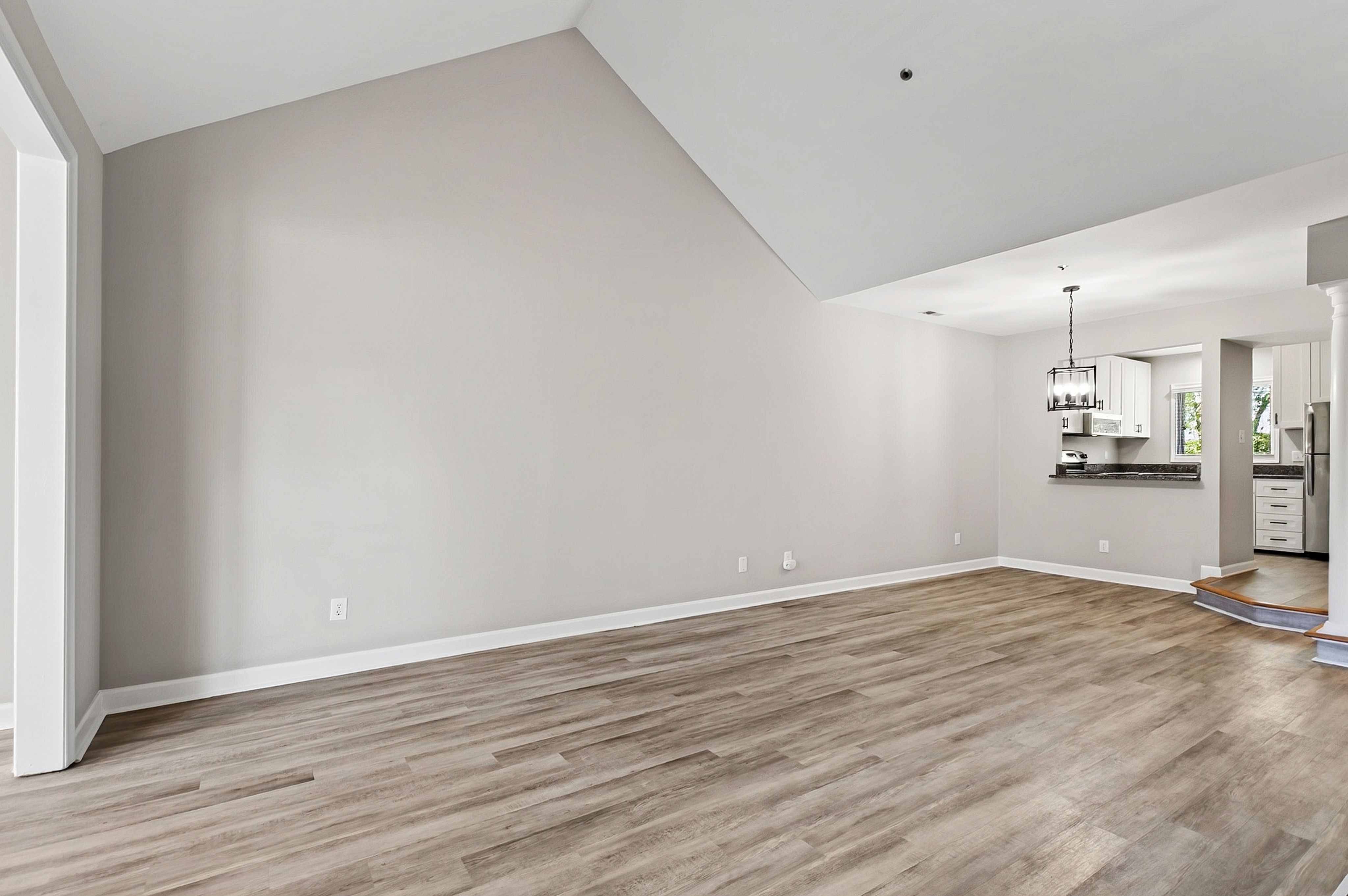  243 New Bern Place, Raleigh, NC 27601 - 物件實景