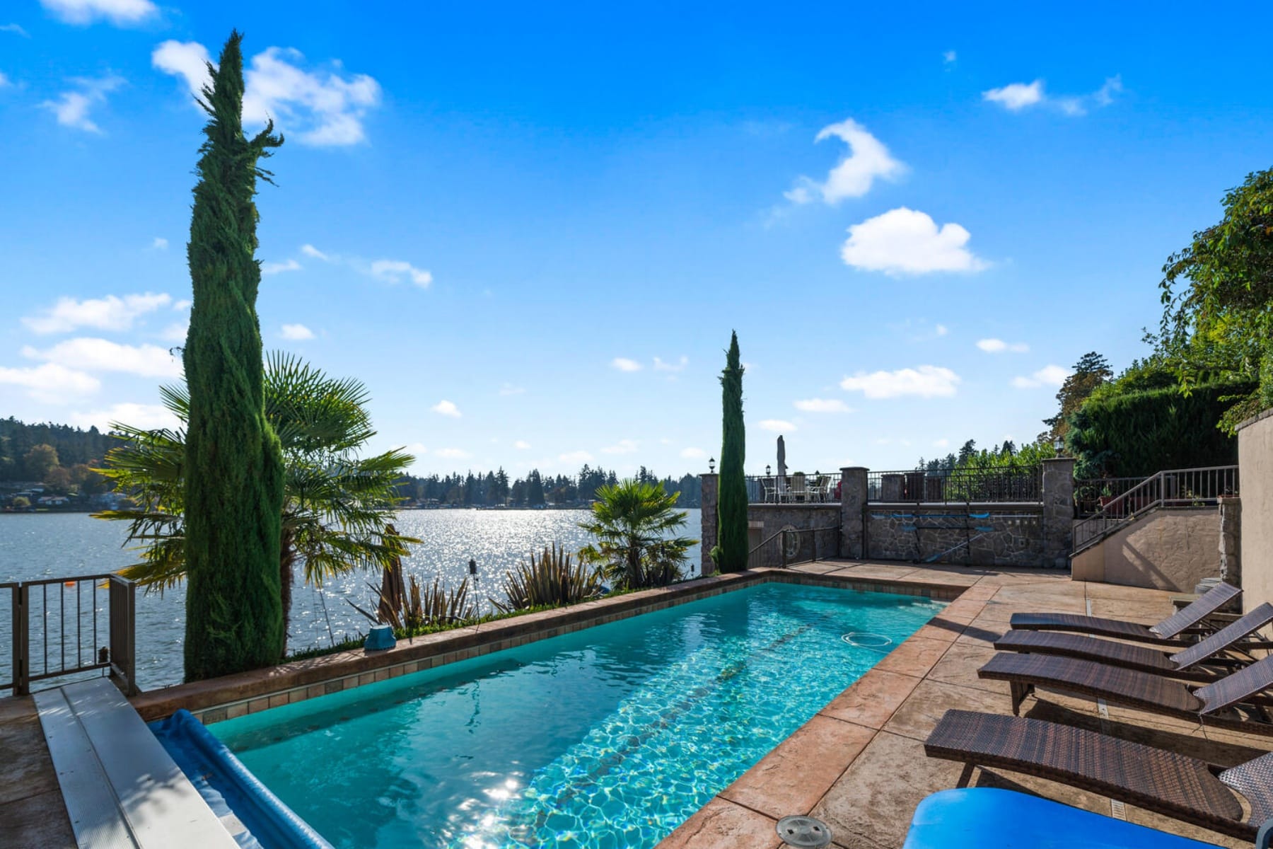  3142 LAKEVIEW BLVD Lake Oswego, OR 97035 - 物件實景