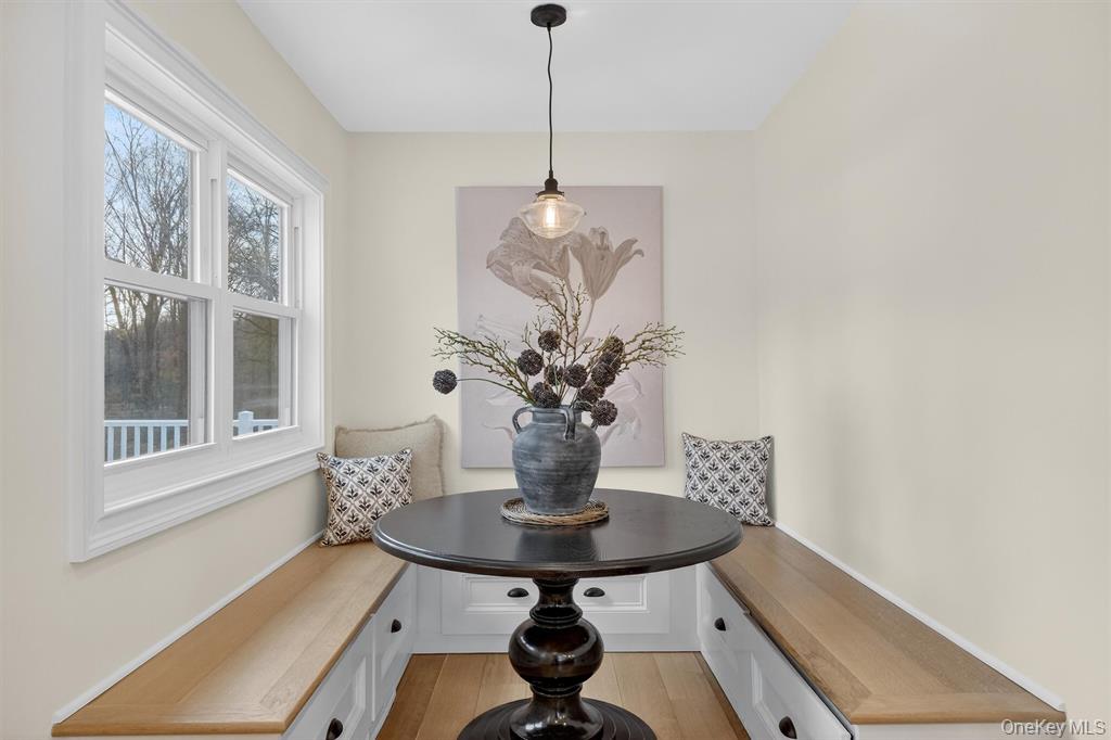 Hopewell Junction, New York, 12533, United States, 2 Bedrooms Bedrooms, ,4 BathroomsBathrooms,Residential,For Sale,2006388