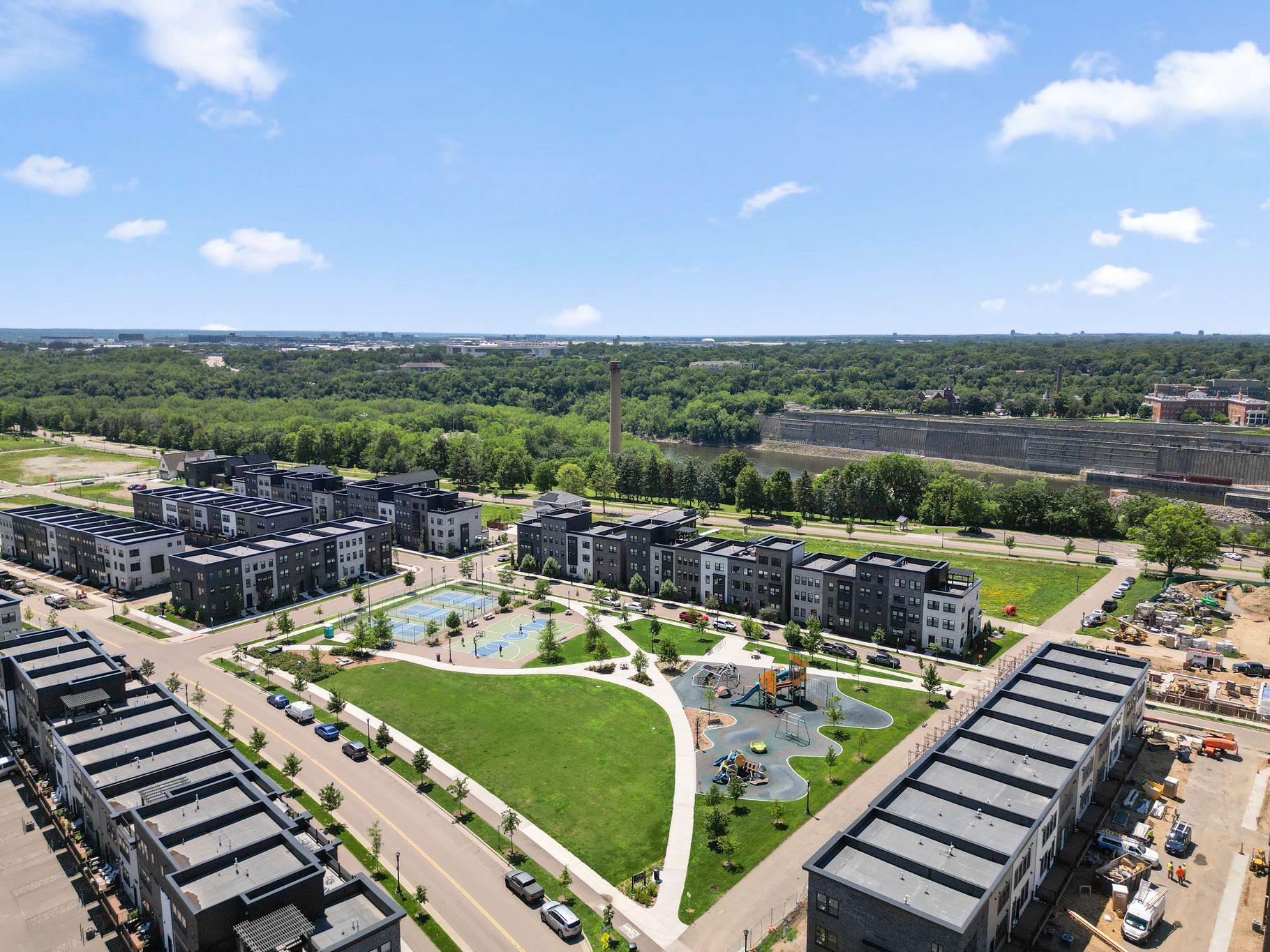  Urban Living at Its Finest: Expansive Highland Bridge Rowhome with River Views - 物件實景