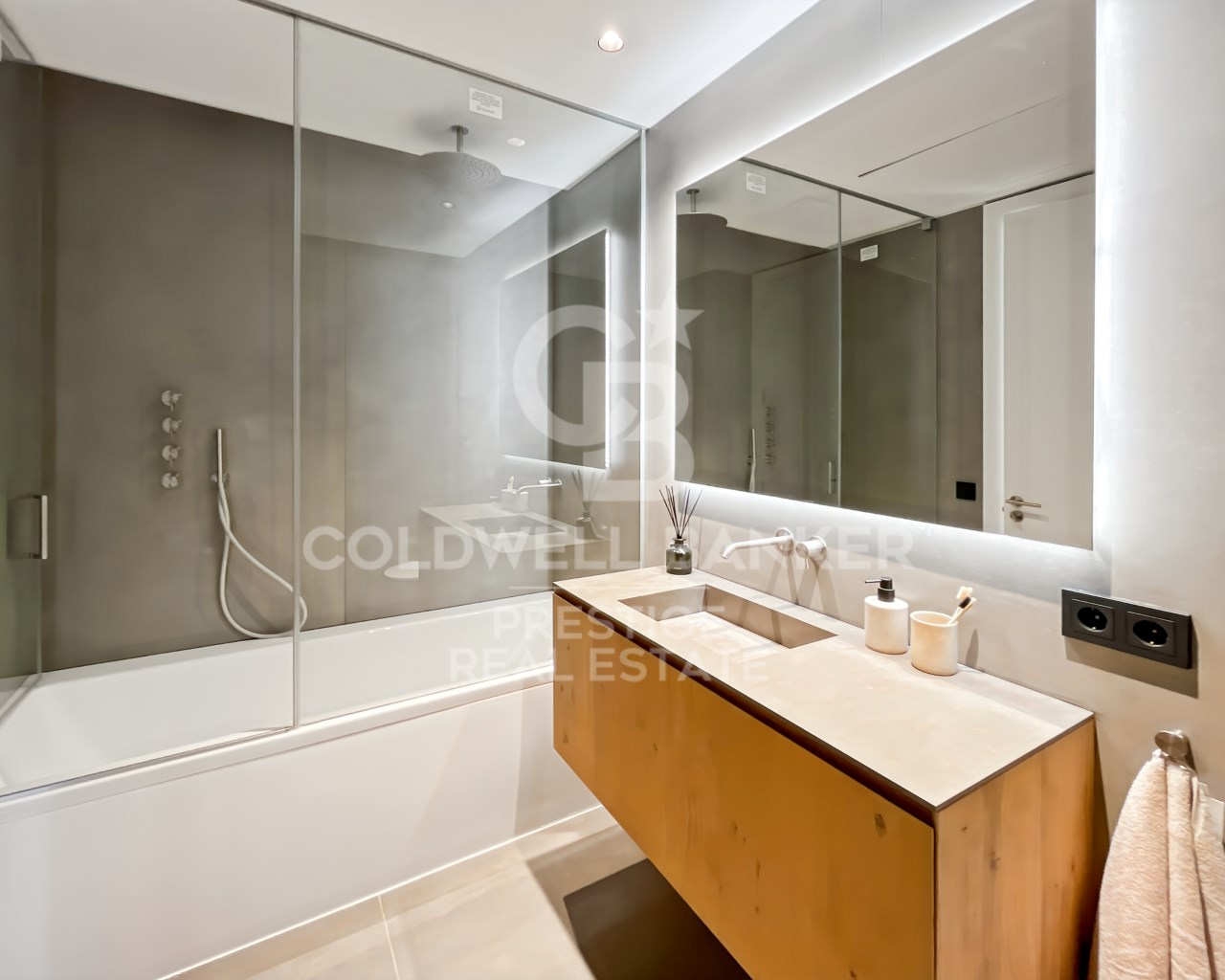Barcelona, Barcelona, Eixample, La Dreta de l'Eix, Barcelona, Catalonia, ES, 2 Bedrooms Bedrooms, ,2 BathroomsBathrooms,Residential,For Sale,Barcelona, Barcelona, Eixample, La Dreta de l'Eix,1448825