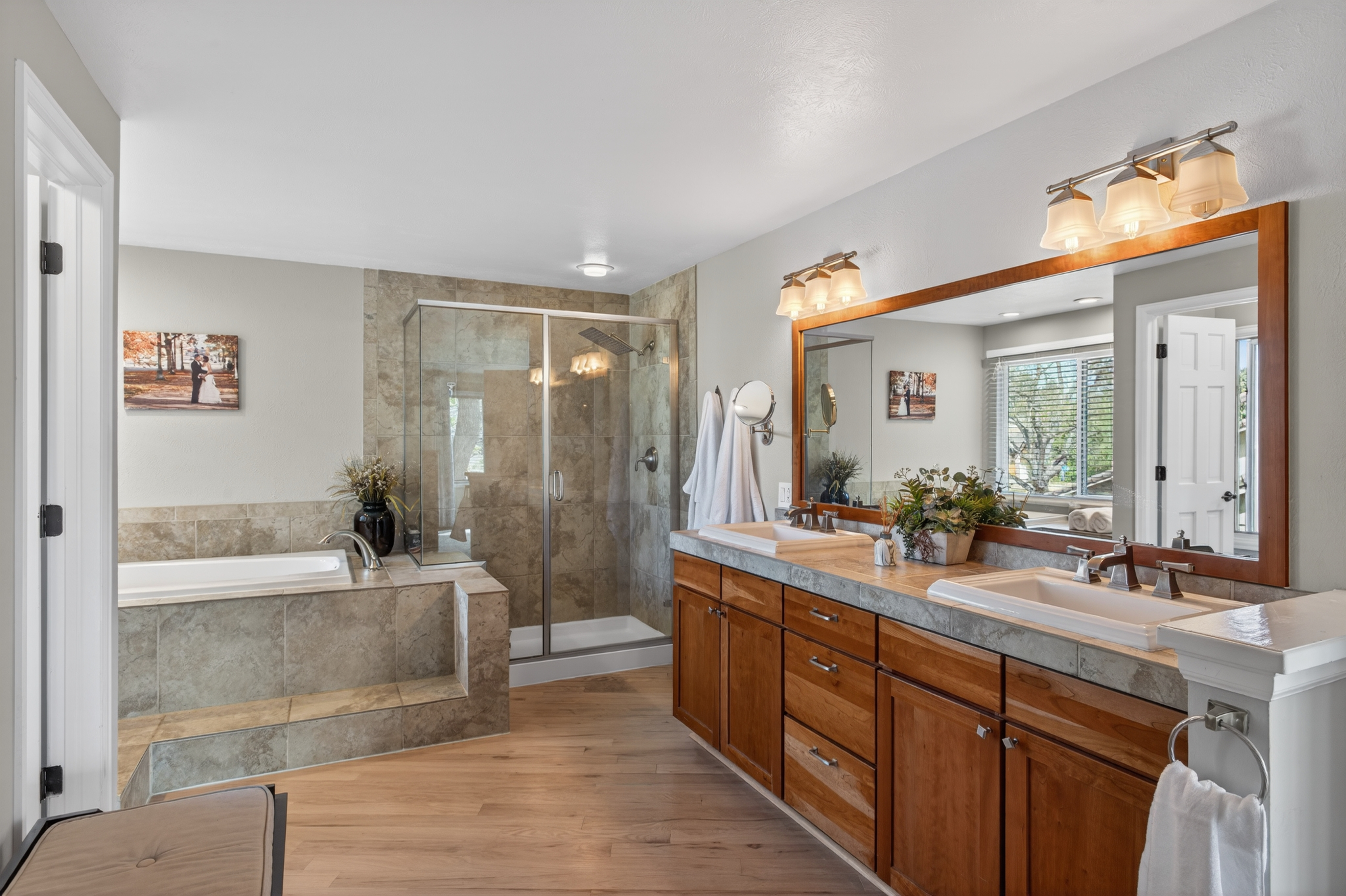  Heritage Greens Retreat: Steps to Pool & Tennis, Gourmet Kitchen & Jacuzzi Suite - 物件實景