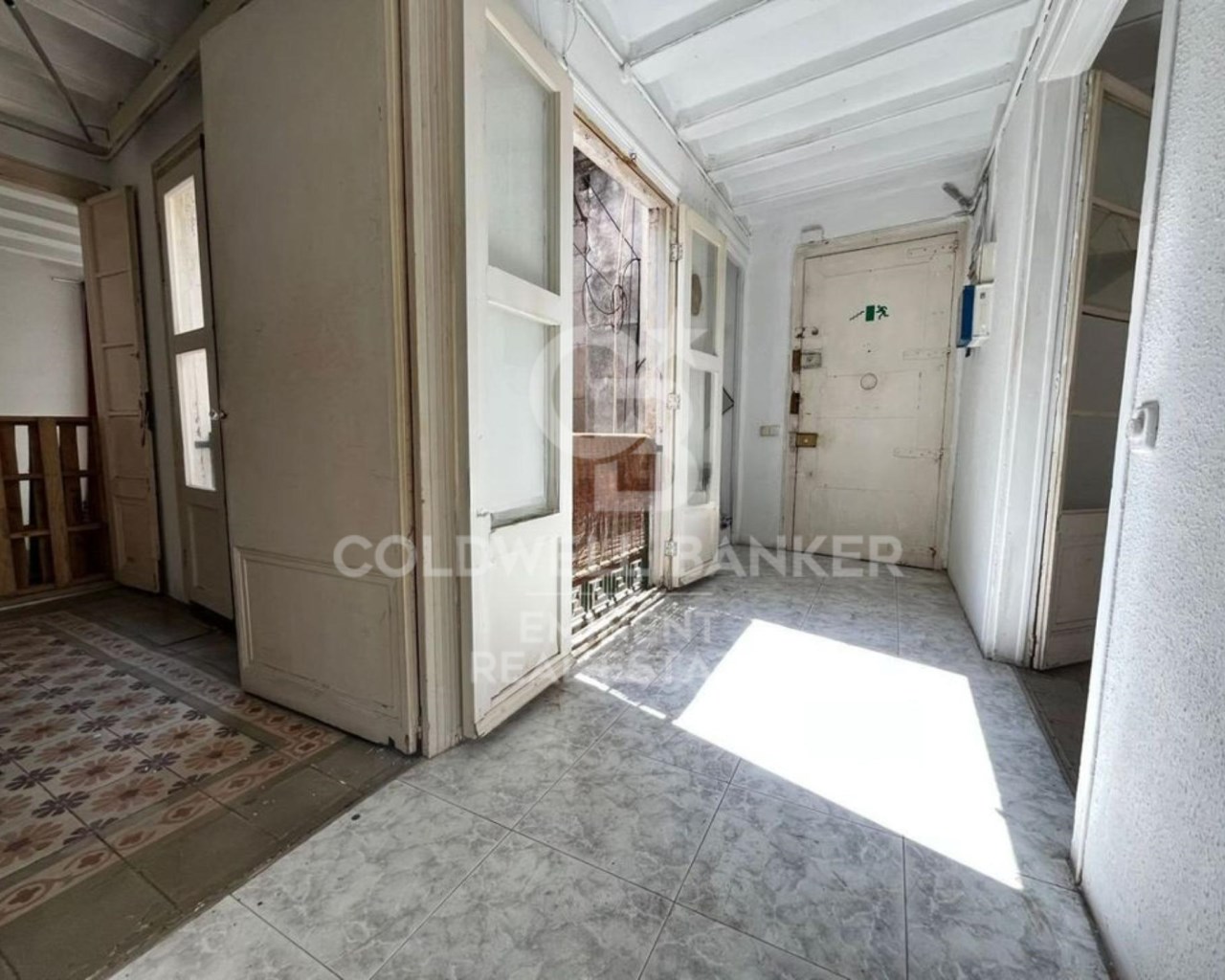 Barcelona, Catalonia, ES, 4 Bedrooms Bedrooms, ,2 BathroomsBathrooms,Residential,For Sale,1838974