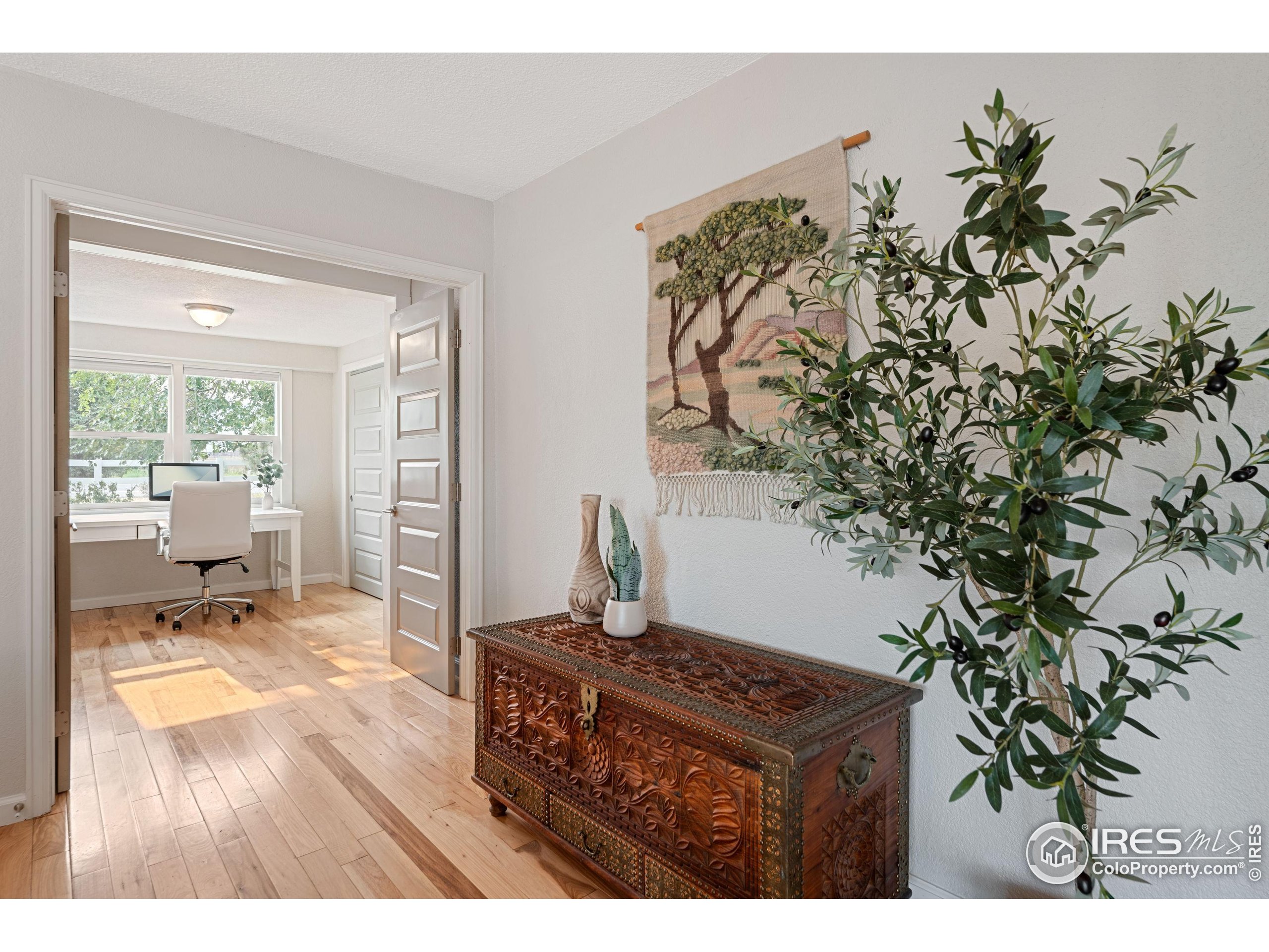 Fort Collins, Colorado, 80521, United States, 3 Bedrooms Bedrooms, ,1 BathroomBathrooms,Residential,For Sale,1911194