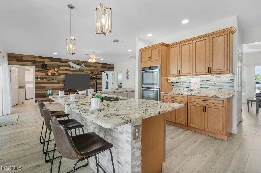 Fort Myers, Florida, 33905, United States, 3 Bedrooms Bedrooms, ,4 BathroomsBathrooms,Residential,For Sale,1997998