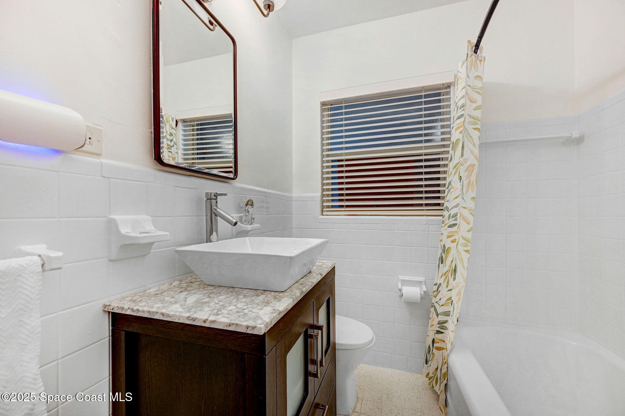 Indialantic, Florida, 32903, United States, 3 Bedrooms Bedrooms, ,3 BathroomsBathrooms,Residential,For Sale,1840039