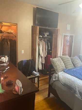 Malden, Massachusetts, 02148, United States, 6 Bedrooms Bedrooms, ,3 BathroomsBathrooms,Residential,For Sale,1860886