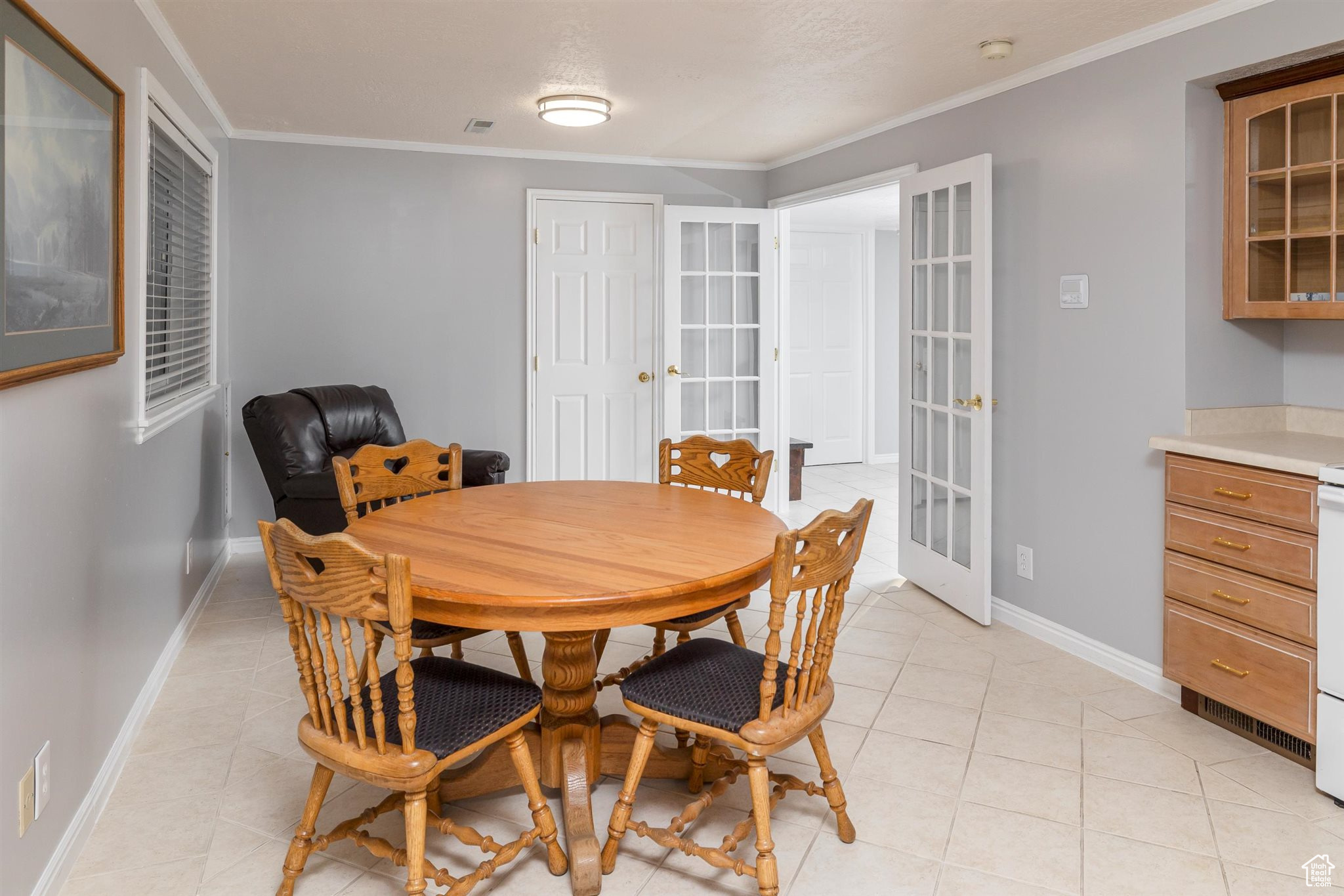 Bountiful, Utah, 84010, United States, 5 Bedrooms Bedrooms, ,4 BathroomsBathrooms,Residential,For Sale,1926219