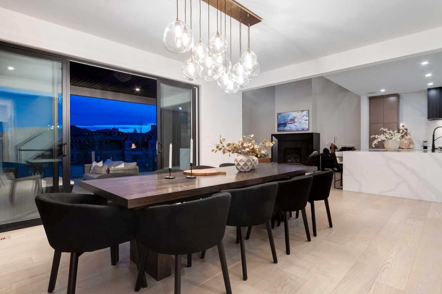 HERITAGE POINTE, Alberta, T1S 4K5, CA, 5 Bedrooms Bedrooms, ,5 BathroomsBathrooms,Residential,For Sale,1837461