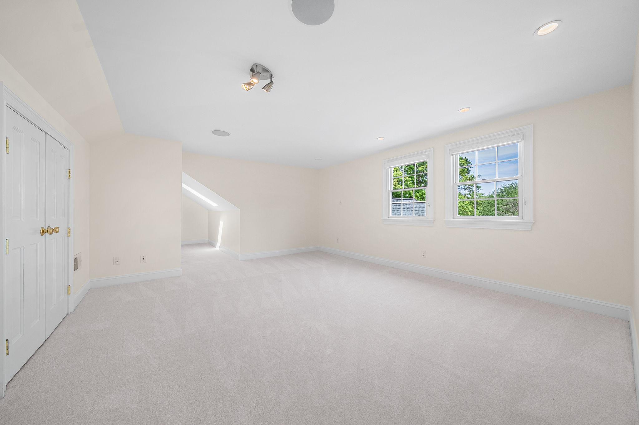  1211 Janneys Lane, Alexandria, VA, 22302 - 物件實景