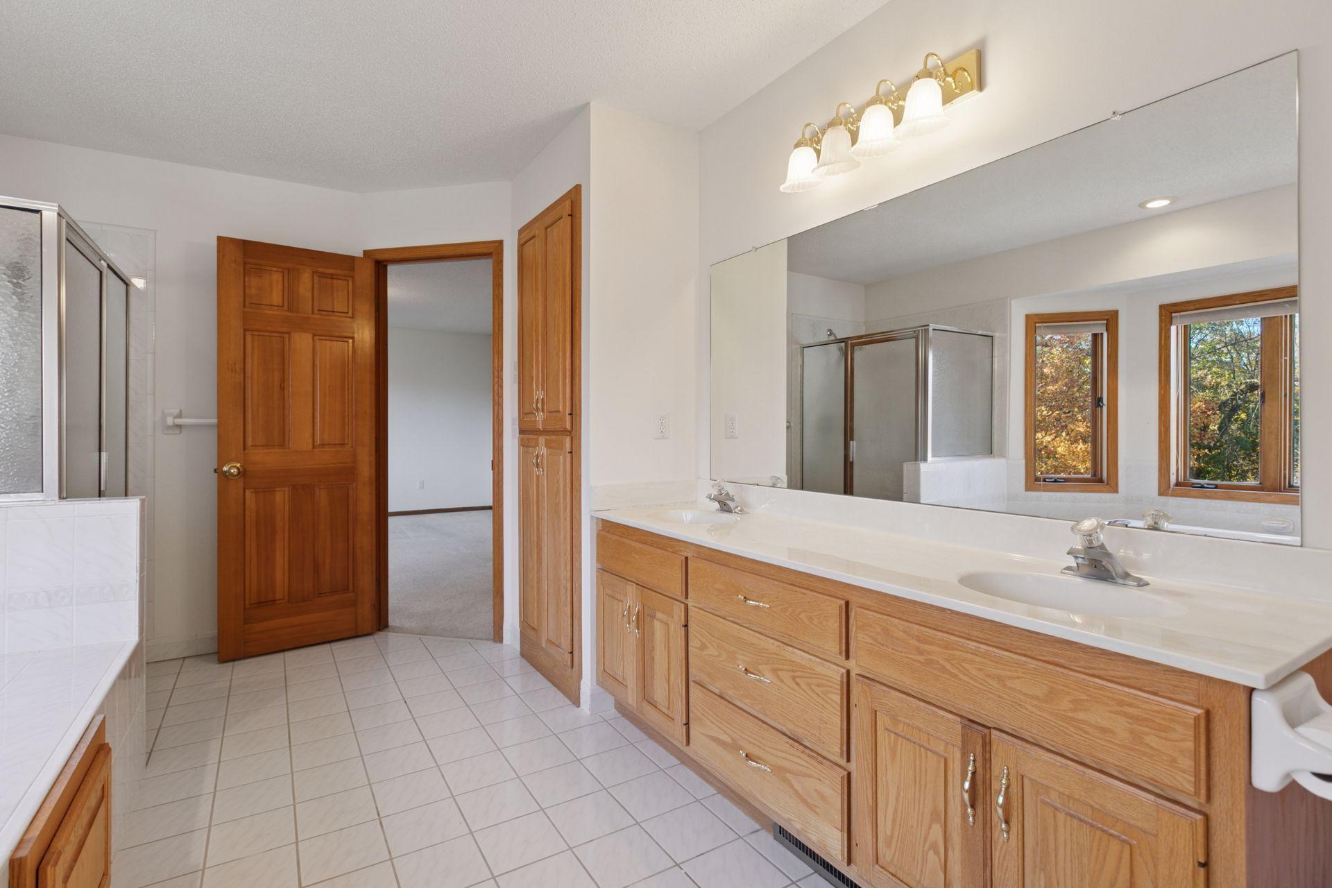 Maple Grove, Minnesota, 55311, United States, 4 Bedrooms Bedrooms, ,3 BathroomsBathrooms,Residential,For Sale,1970714