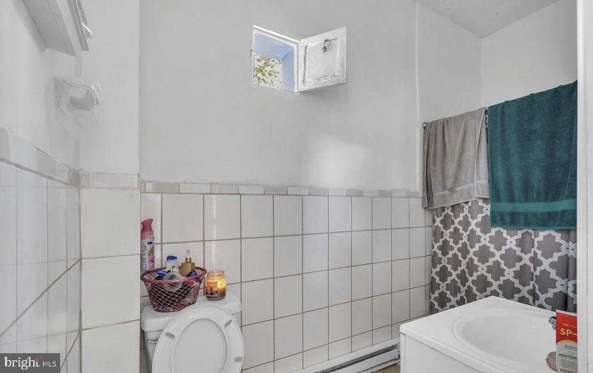 Trenton, New Jersey, 08611, United States, ,Residential,For Sale,1986149