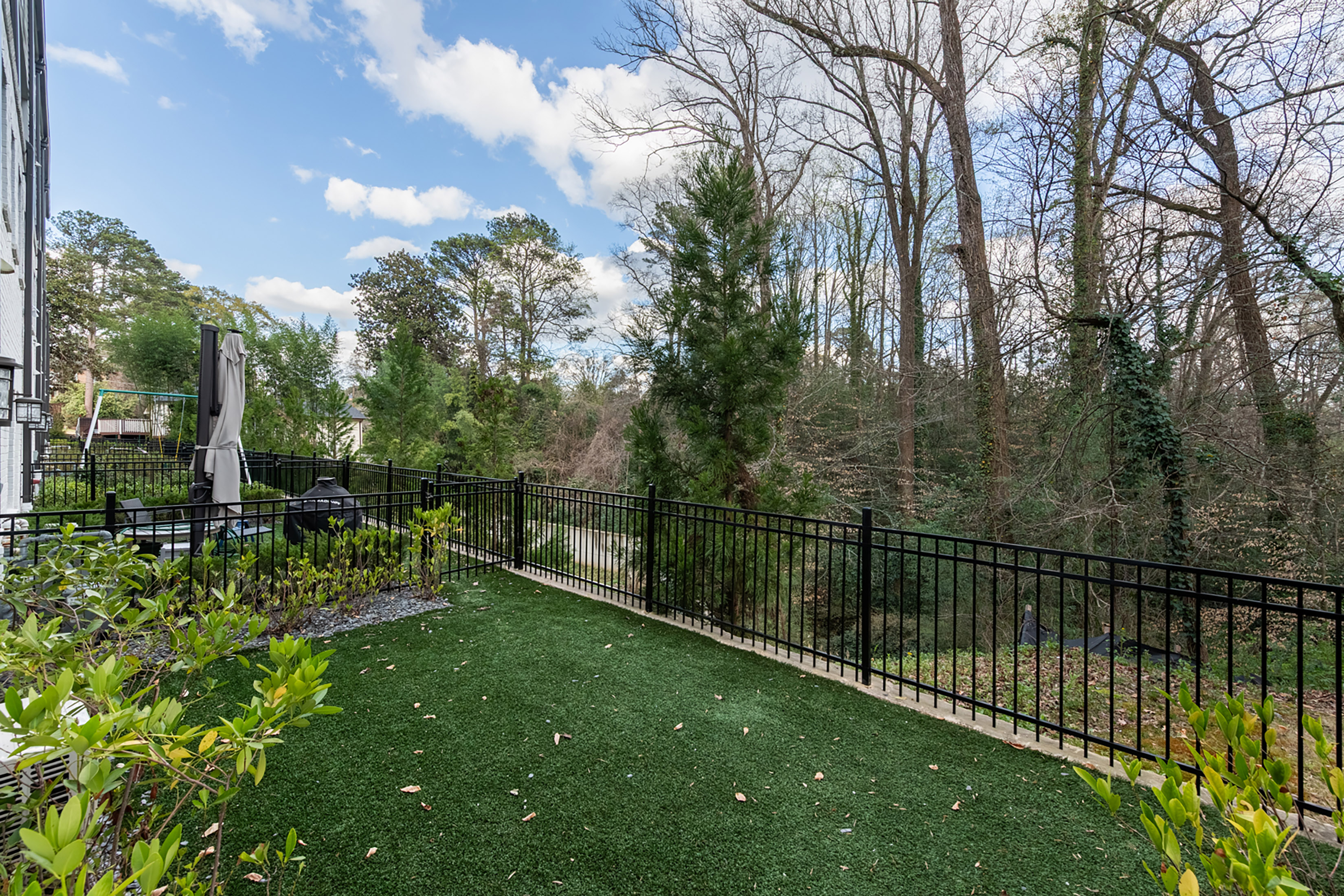  Stunning Four Level Move-in Ready Townhome - 物件實景