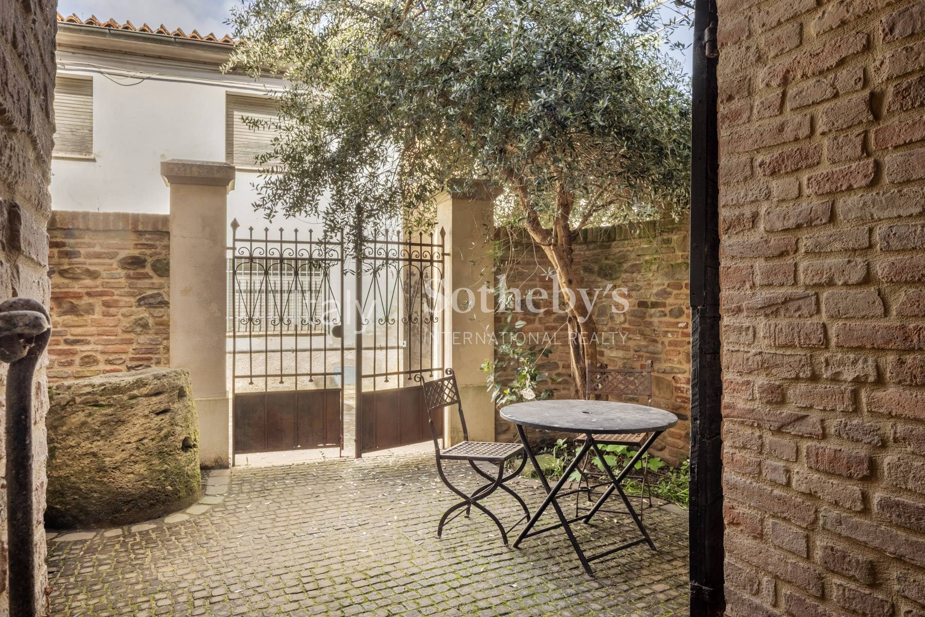  Historic building overlooking the Romagna hills - 物件實景