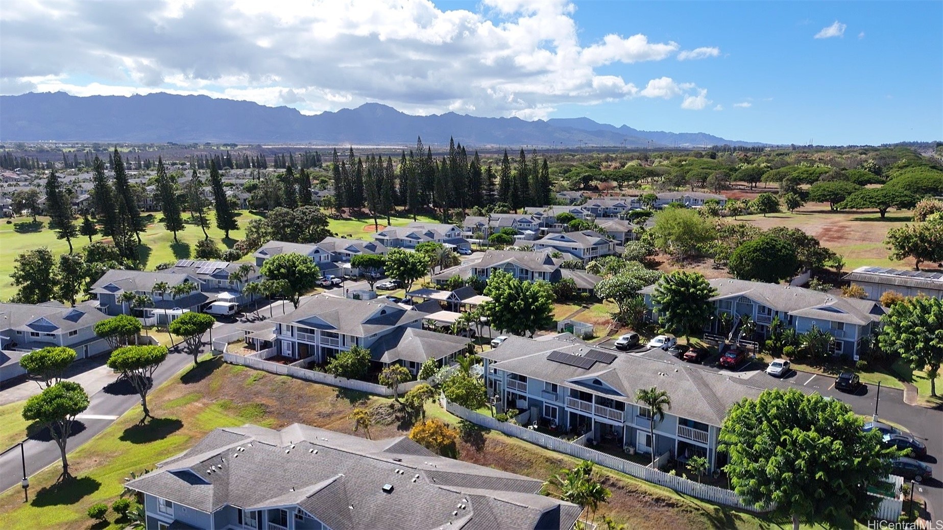 Waipahu, Hawaii, 96797, United States, 2 Bedrooms Bedrooms, ,2 BathroomsBathrooms,Residential,For Sale,1940707
