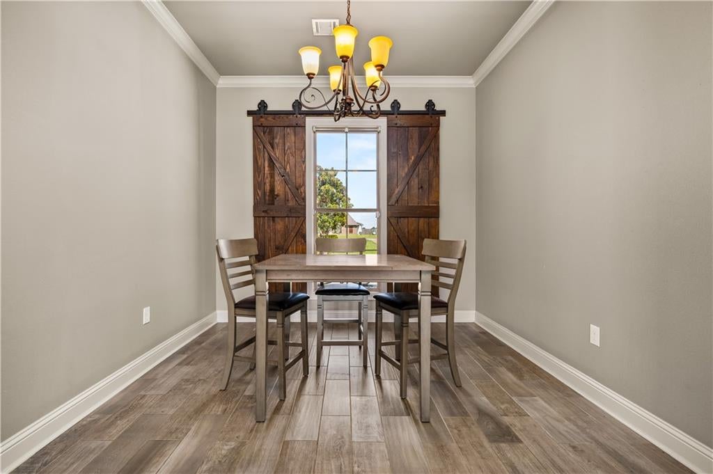 Natchitoches, Louisiana, 71457, United States, 4 Bedrooms Bedrooms, ,3 BathroomsBathrooms,Residential,For Sale,1974090