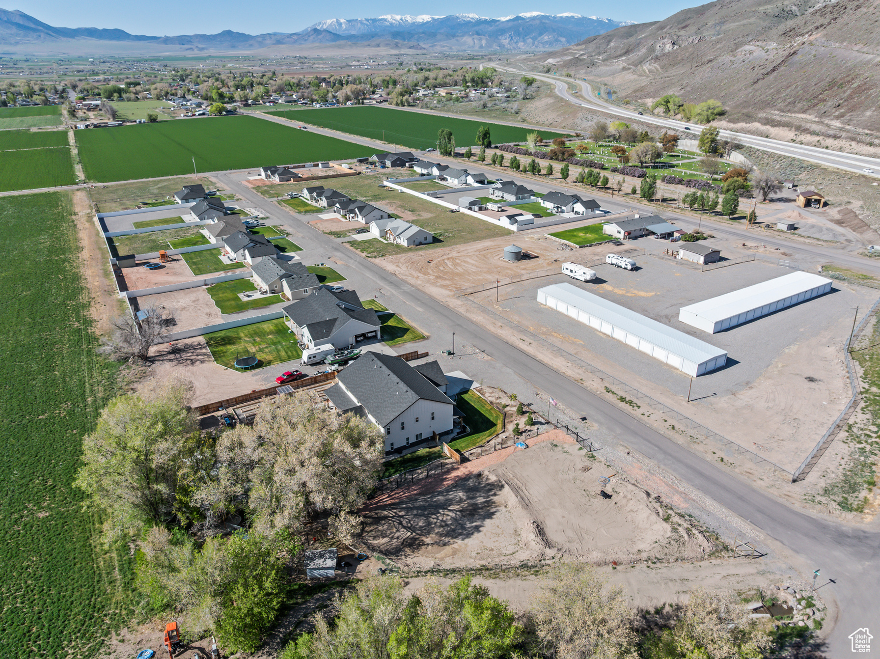 Elsinore, Utah, 84724, United States, 6 Bedrooms Bedrooms, ,4 BathroomsBathrooms,Residential,For Sale,1796854