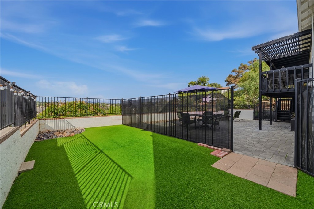 Fallbrook, California, 92028, United States, 3 Bedrooms Bedrooms, ,3 BathroomsBathrooms,Residential,For Sale,1987040