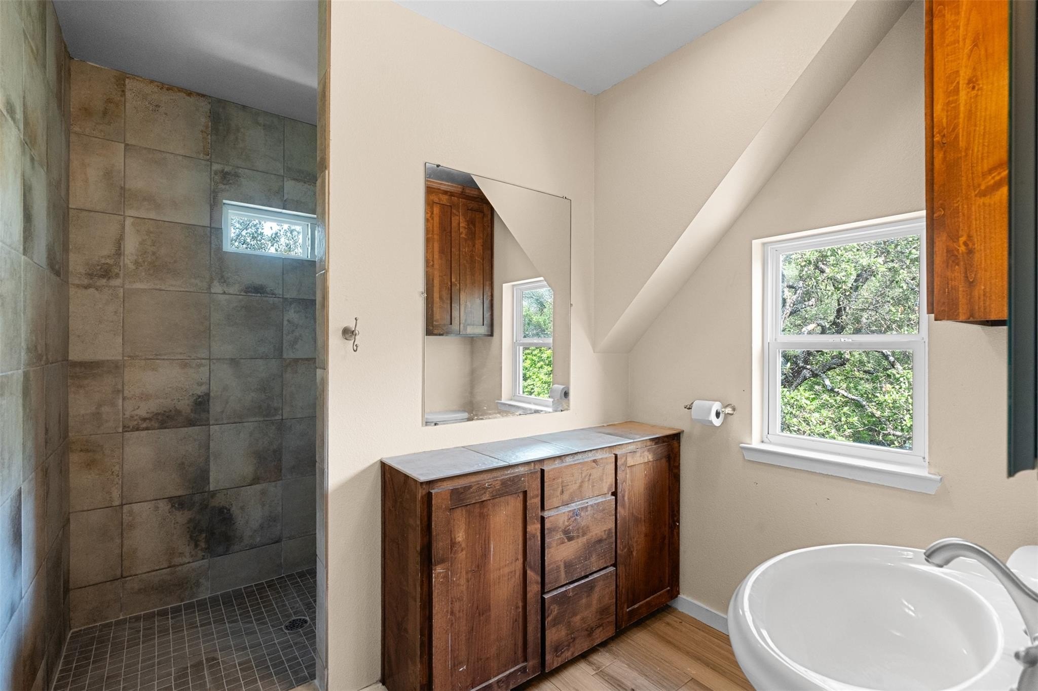 Georgetown, Texas, 78626, United States, 3 Bedrooms Bedrooms, ,3 BathroomsBathrooms,Residential,For Sale,1825192