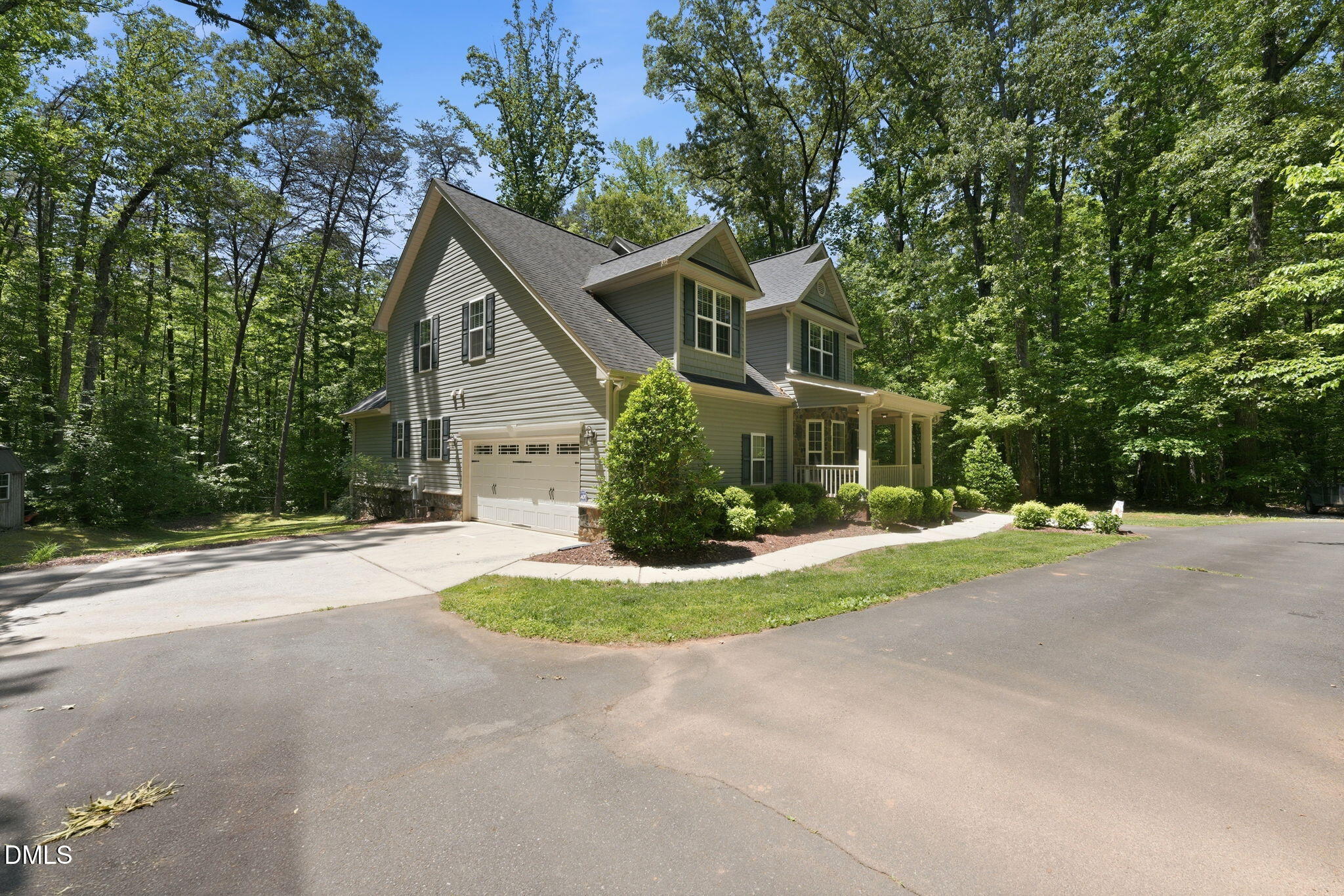 Mebane, North Carolina, 27302, United States, 4 Bedrooms Bedrooms, ,3 BathroomsBathrooms,Residential,For Sale,2048887