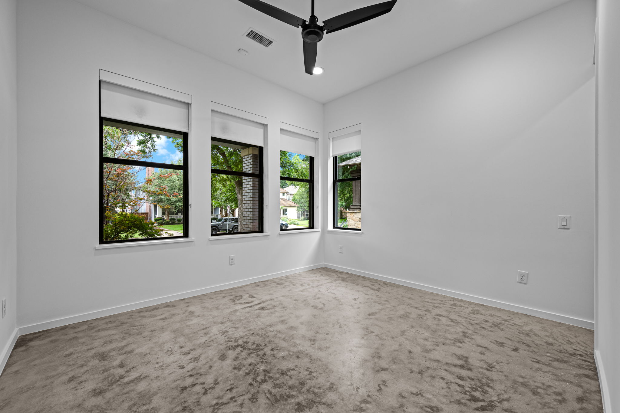  Resort-Style Living in Lower Greenville - 物件實景
