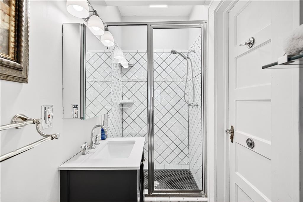 Atlanta, Georgia, 30306, United States, 3 Bedrooms Bedrooms, ,2 BathroomsBathrooms,Residential,For Sale,1906309