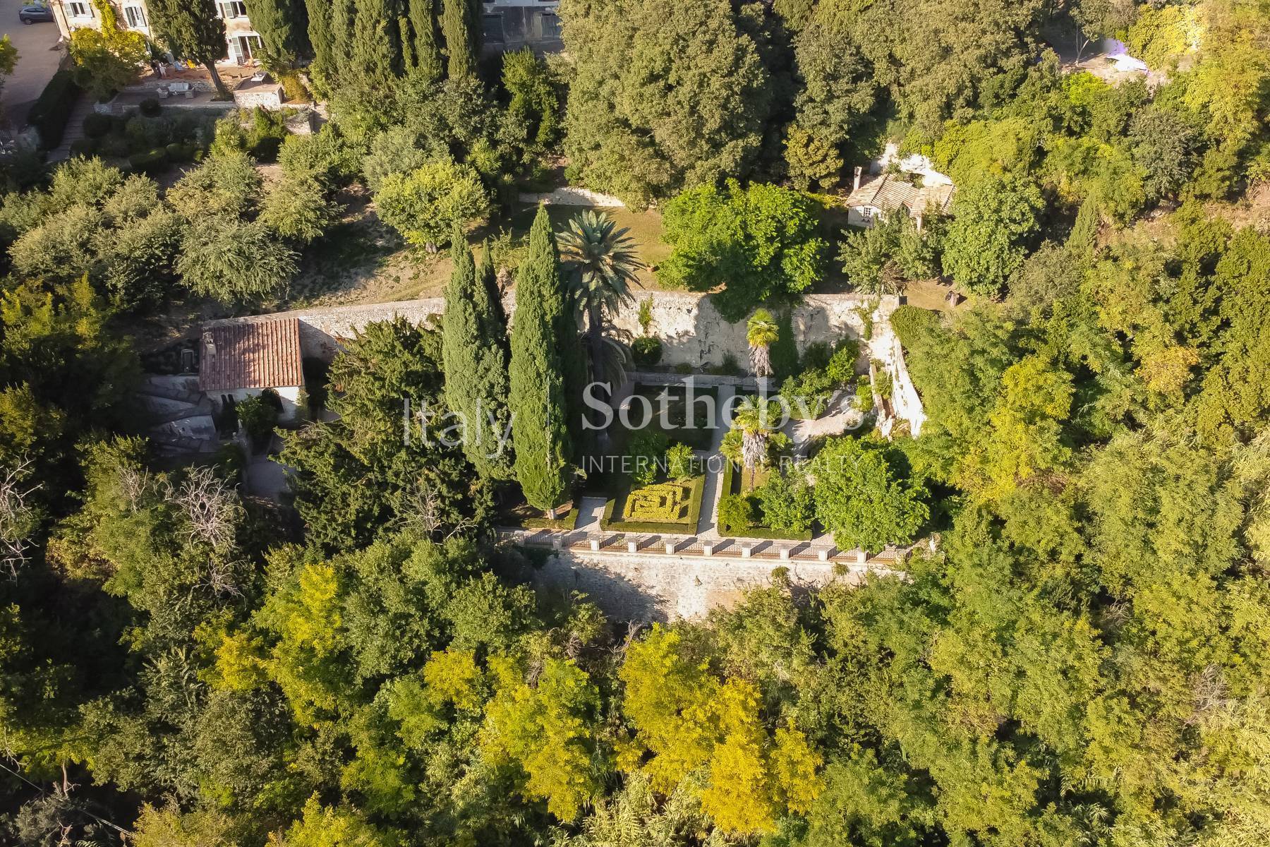  Historic mansion with Secret Garden nestled in a Borgo near Rome - 物件實景