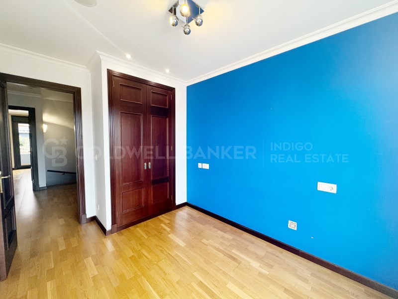 Pontevedra, Vigo, Castrelos - S?rdoma, S?rdoma Pon, Vigo, Galicia, ES, 4 Bedrooms Bedrooms, ,4 BathroomsBathrooms,Residential,For Sale,Pontevedra, Vigo, Castrelos - S?rdoma, S?rdoma Pon,1479301