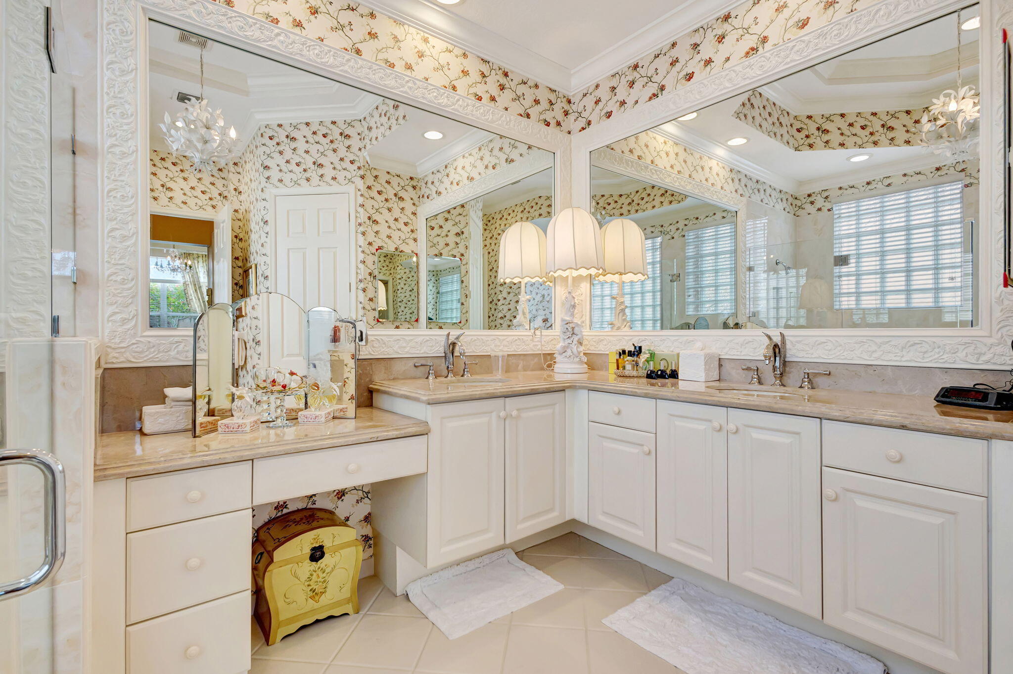 Wellington, Florida, 33411, United States, 2 Bedrooms Bedrooms, ,2 BathroomsBathrooms,Residential,For Sale,1807724