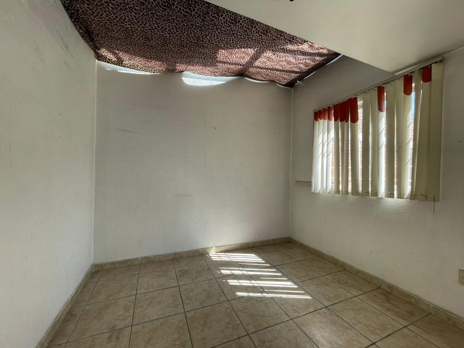 Guillermo Marconi, Toluca, Estado de méxico, 50075, Mexico, 3 Bedrooms Bedrooms, ,2 BathroomsBathrooms,Residential,For Sale,Guillermo Marconi,1561923