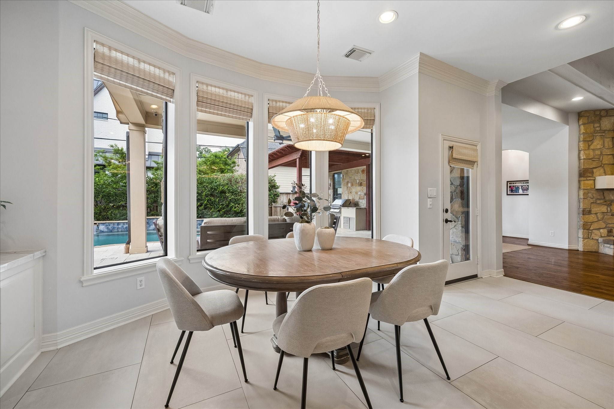  3642 Aberdeen Way - 物件實景