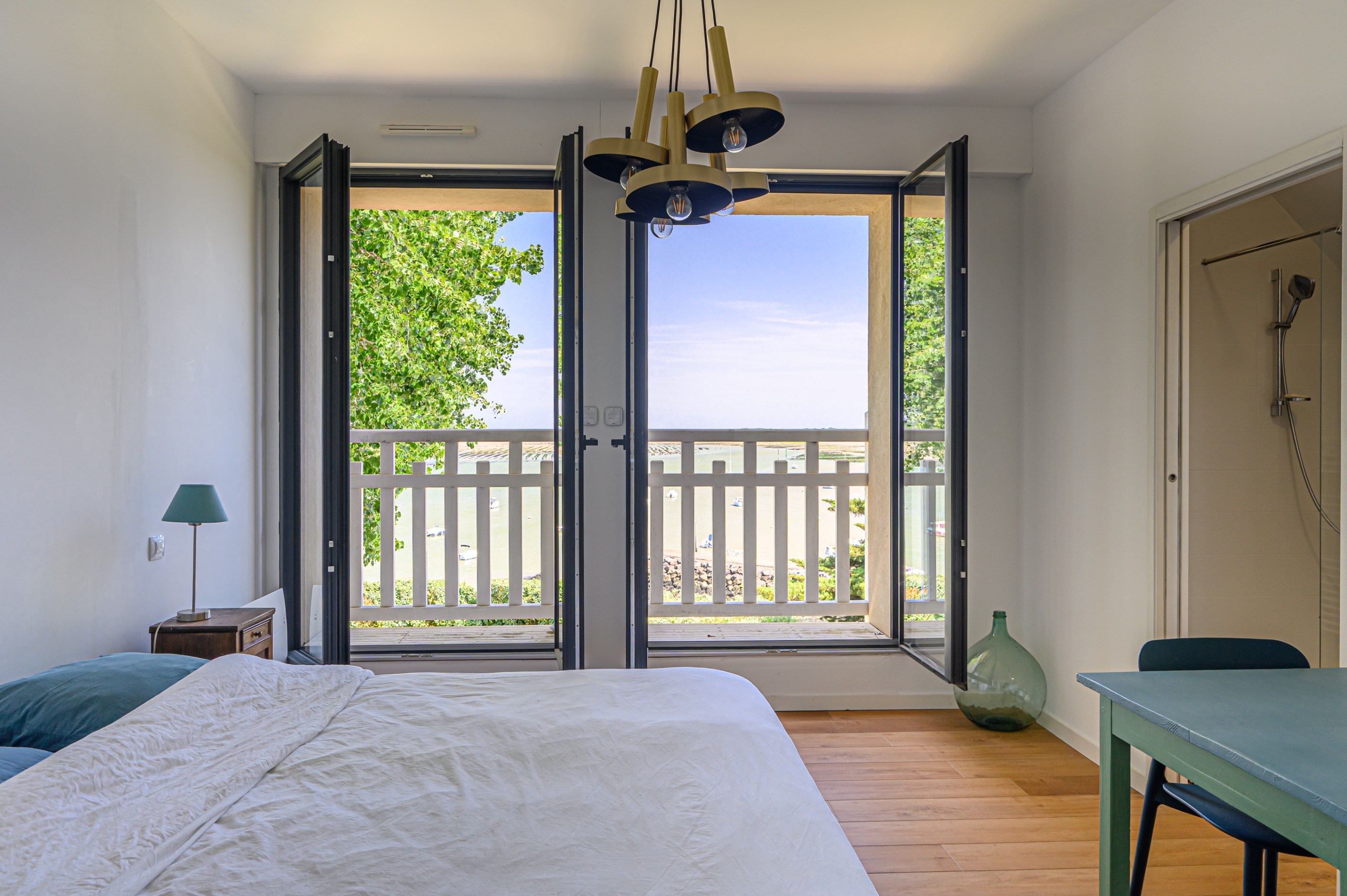  Luxury property overlooking the ocean, beaches and shops - 物件實景
