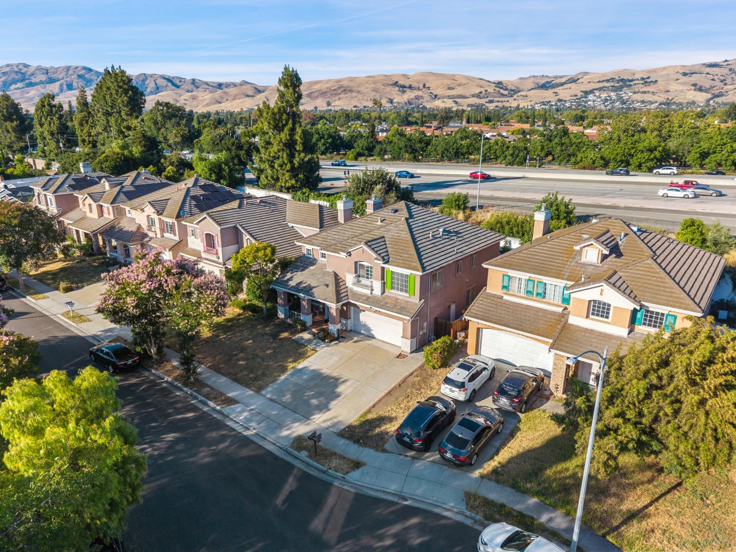 San Jose, California, 95132, United States, 5 Bedrooms Bedrooms, ,3 BathroomsBathrooms,Residential,For Sale,2048676