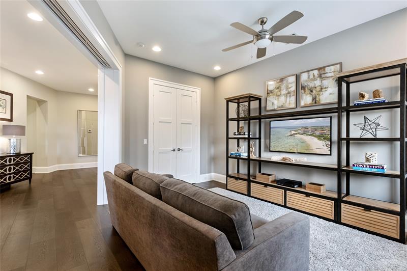 Lighthouse Point, Florida, 33064, United States, 7 Bedrooms Bedrooms, ,9 BathroomsBathrooms,Residential,For Sale,1949453