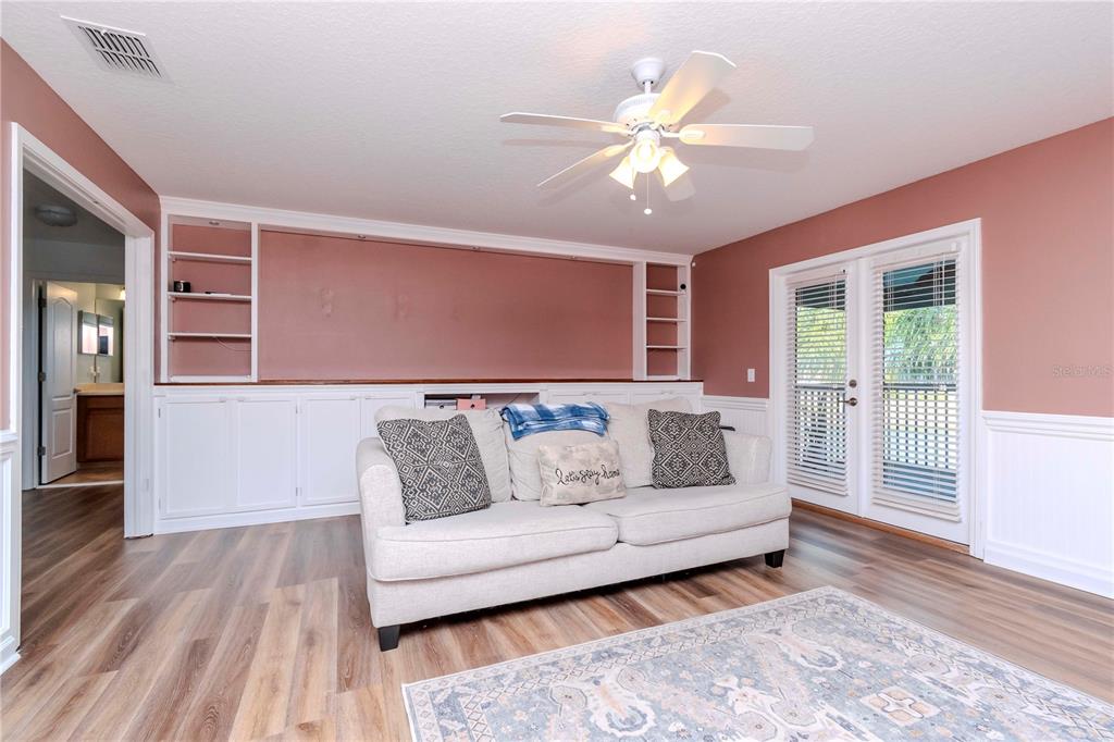 Wimauma, Florida, 33598, United States, 6 Bedrooms Bedrooms, ,4 BathroomsBathrooms,Residential,For Sale,1875552
