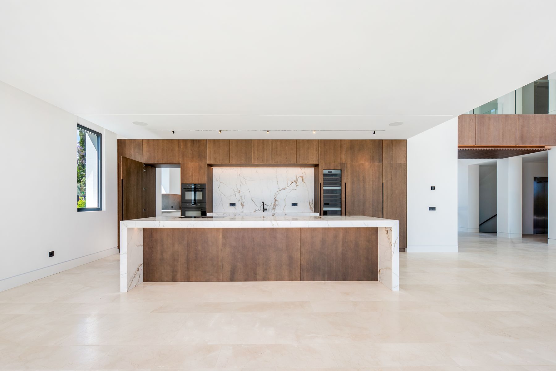  Refined sea view villa in established Nagüeles, Marbella - 物件實景