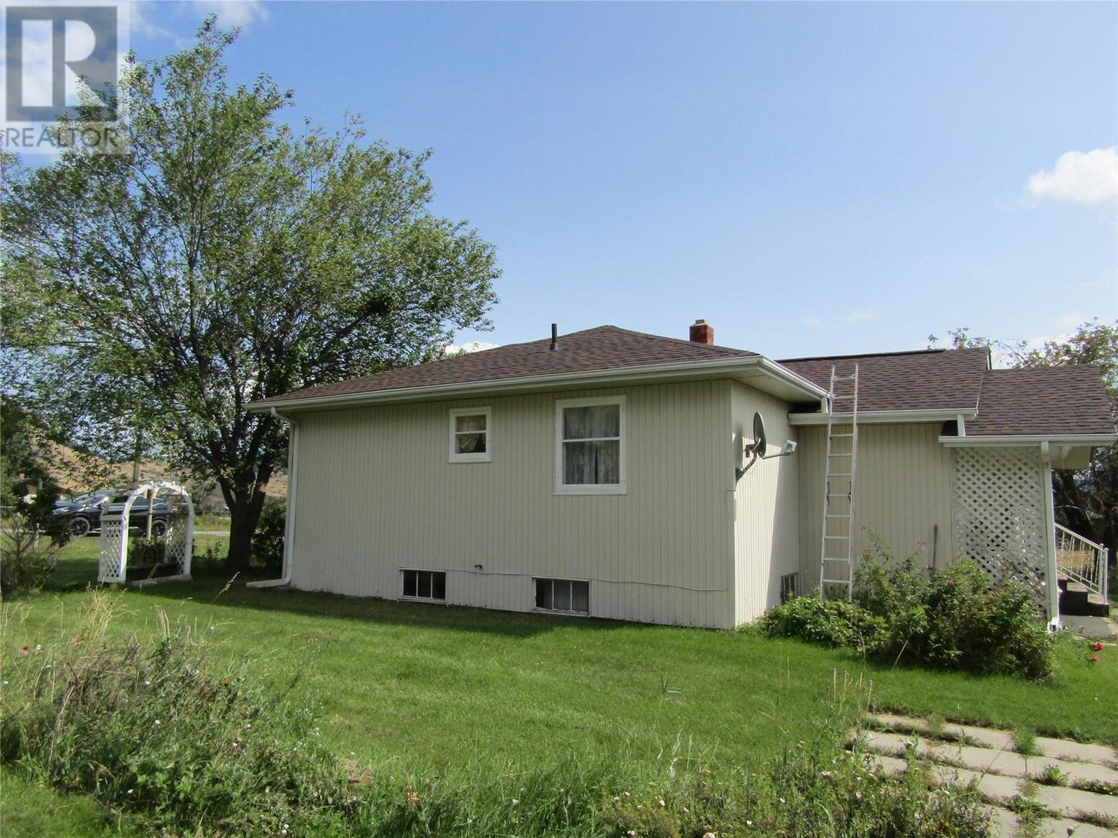 GRAND FORKS, British Columbia, V0H 1H5, CA, 3 Bedrooms Bedrooms, ,1 BathroomBathrooms,Residential,For Sale,1947650