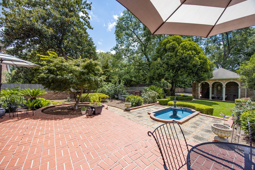 Columbus, Georgia, 31906, United States, 5 Bedrooms Bedrooms, ,4 BathroomsBathrooms,Residential,For Sale,1906987