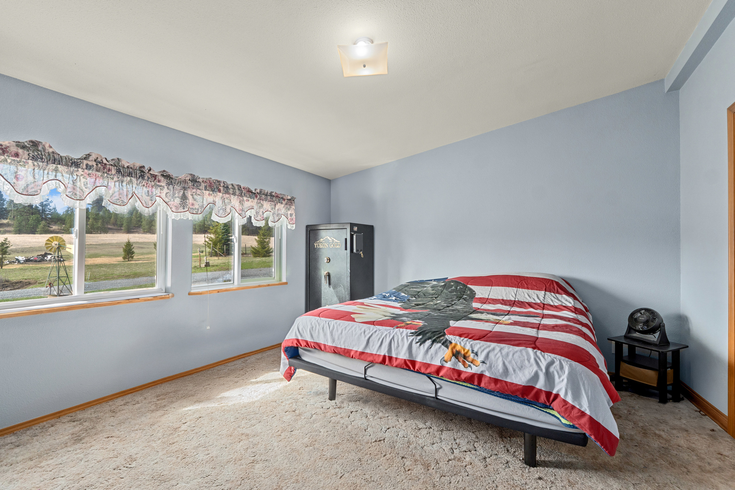 Colville, Washington, 99114, United States, 2 Bedrooms Bedrooms, ,3 BathroomsBathrooms,Residential,For Sale,1763209