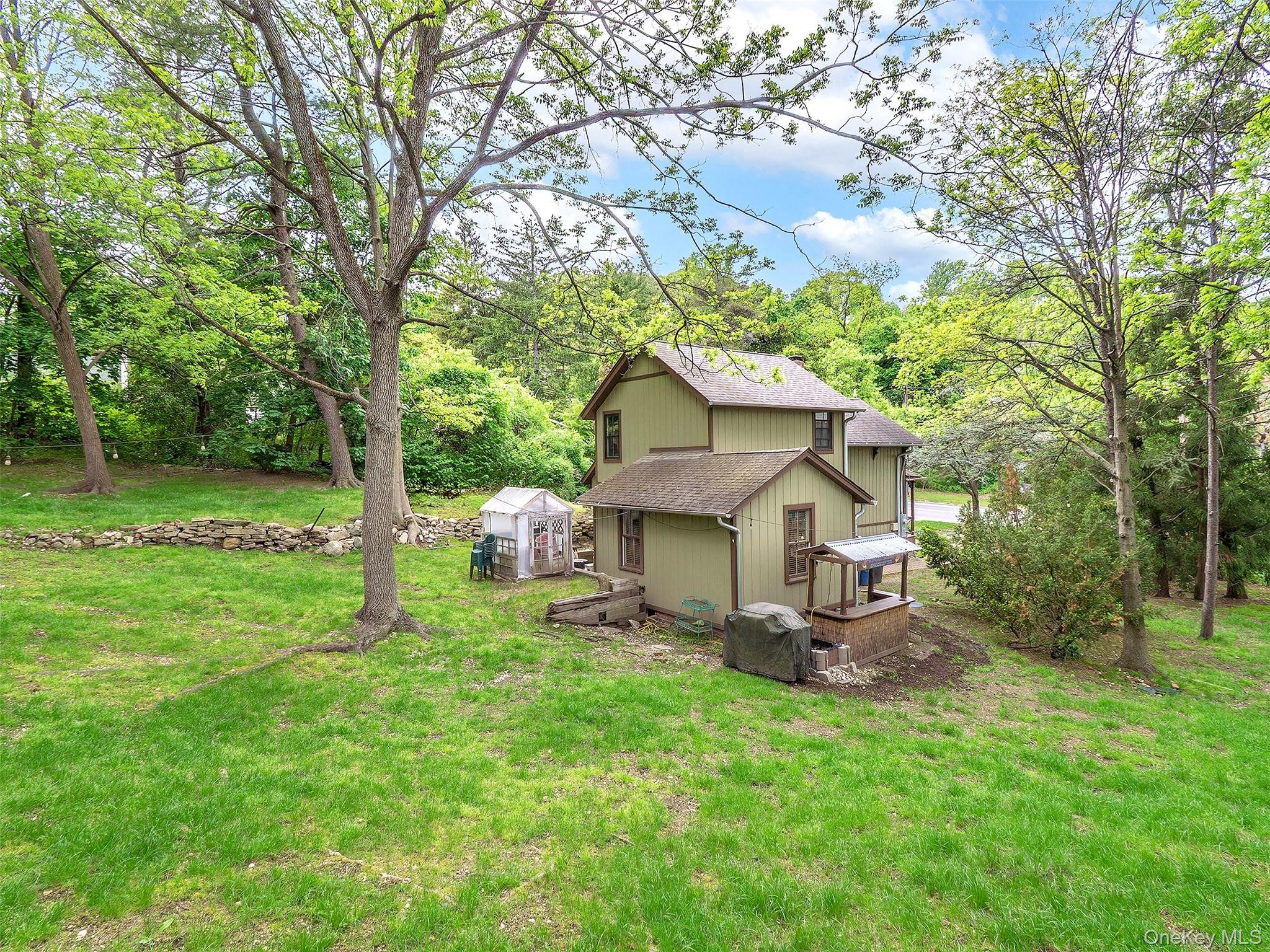  130 Mott Avenue, Roslyn, NY, 11576 - 物件實景