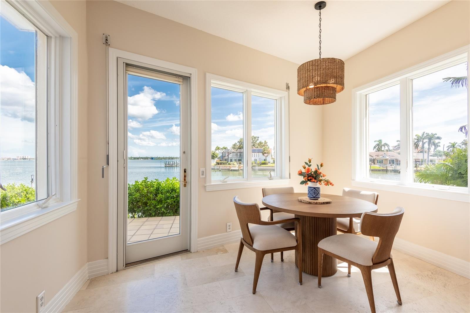 St. Petersburg, Florida, 33711, United States, 4 Bedrooms Bedrooms, ,4 BathroomsBathrooms,Residential,For Sale,1900665