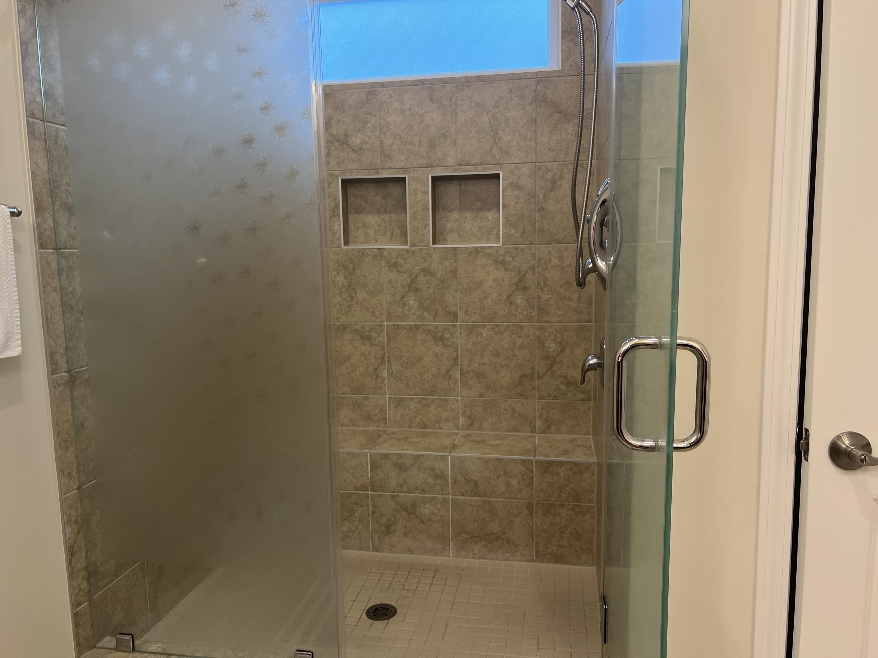 Summerville, South Carolina, 29486, United States, 4 Bedrooms Bedrooms, ,3 BathroomsBathrooms,Residential,For Sale,1882681