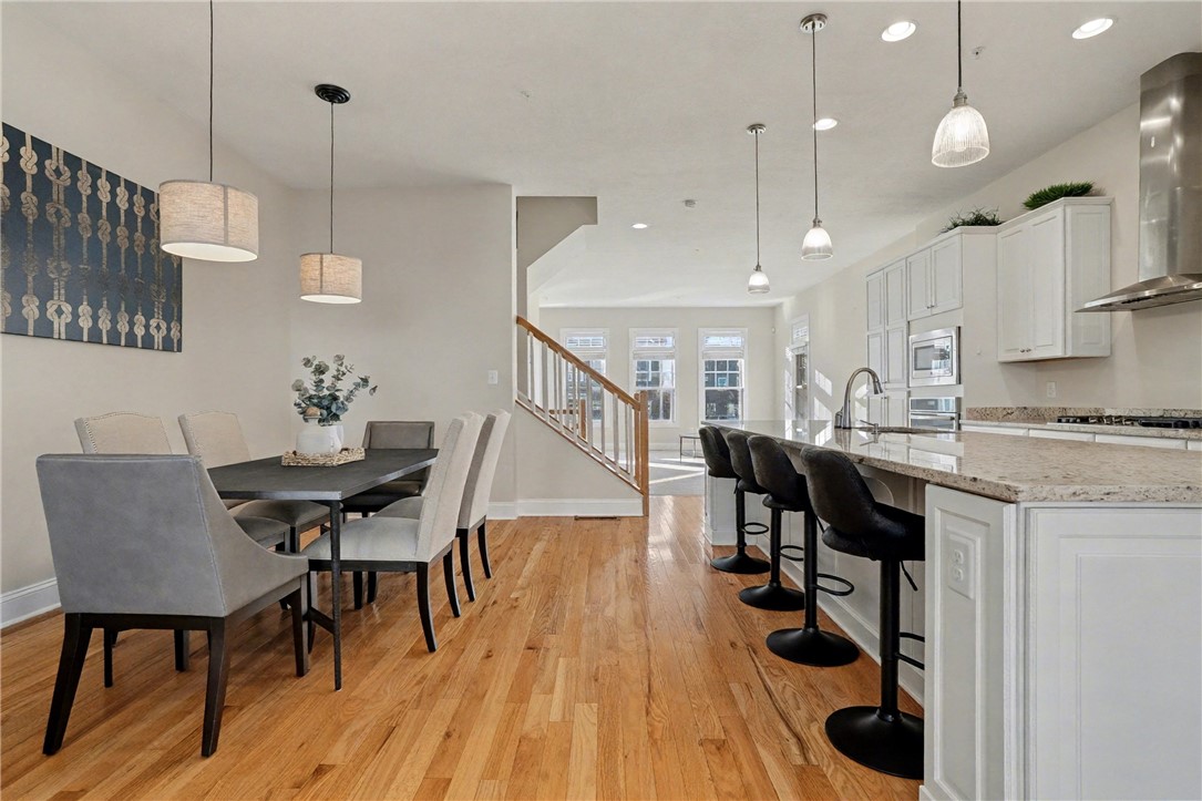 Marshall, Pennsylvania, 16046, United States, 4 Bedrooms Bedrooms, ,4 BathroomsBathrooms,Residential,For Sale,1998104