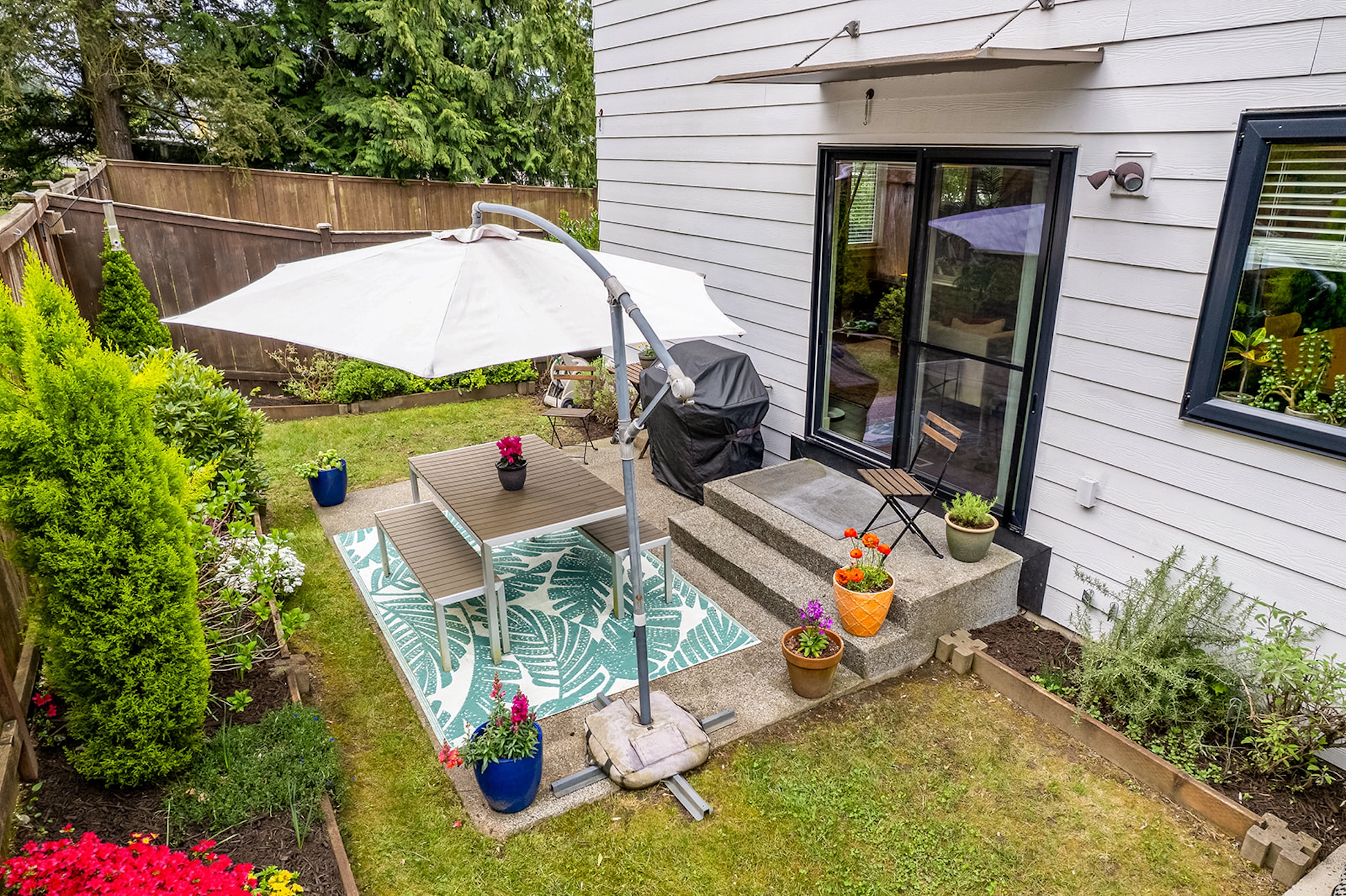  Modern East Hill Oasis - 物件實景