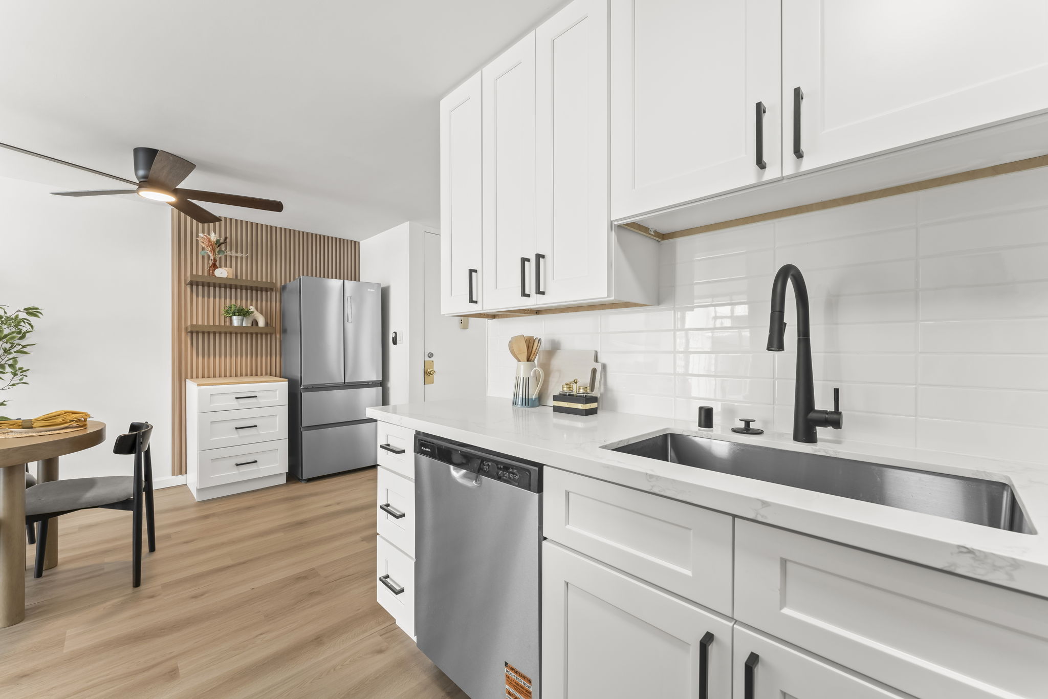 Honolulu, Hawaii, 96818, United States, 3 Bedrooms Bedrooms, ,2 BathroomsBathrooms,Residential,For Sale,2007889